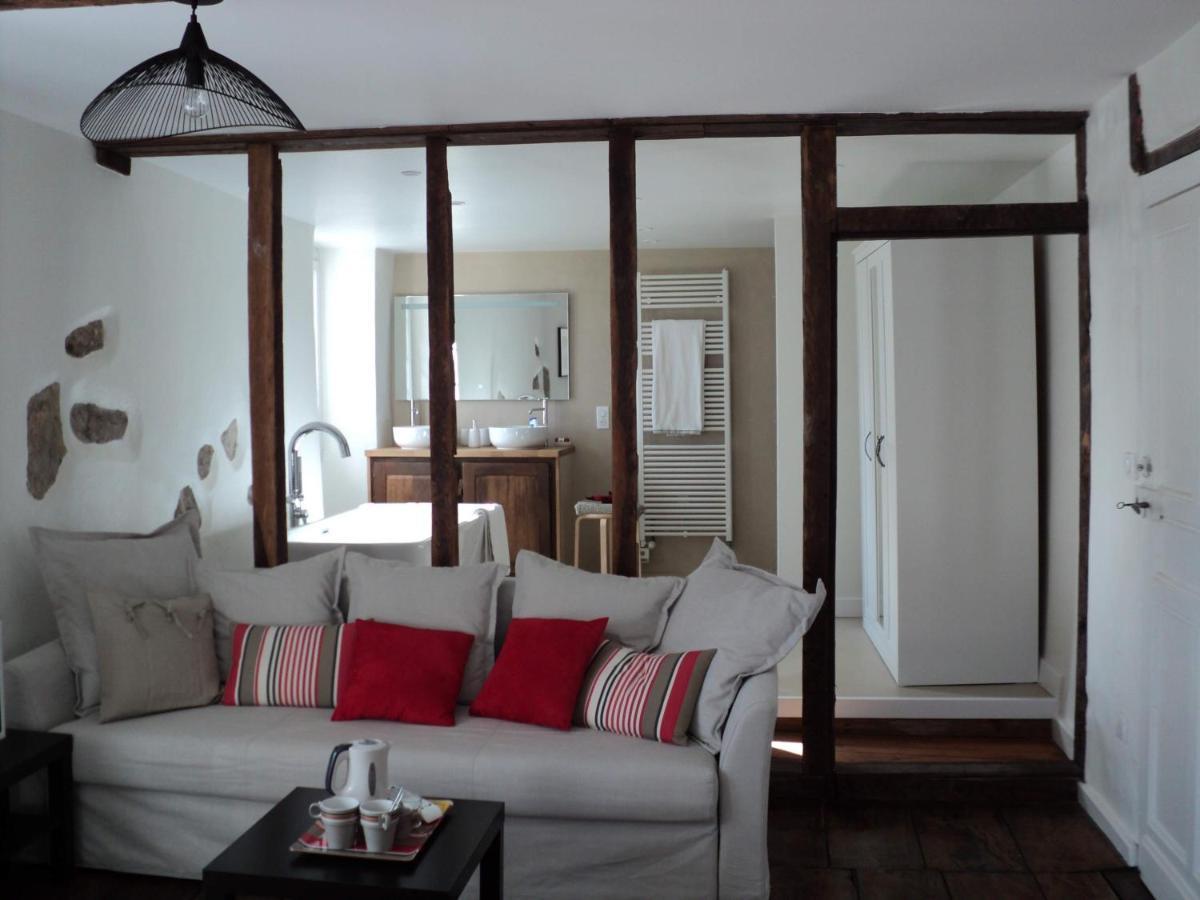 Bed and Breakfast Chalbonia Louhossoa Exteriér fotografie