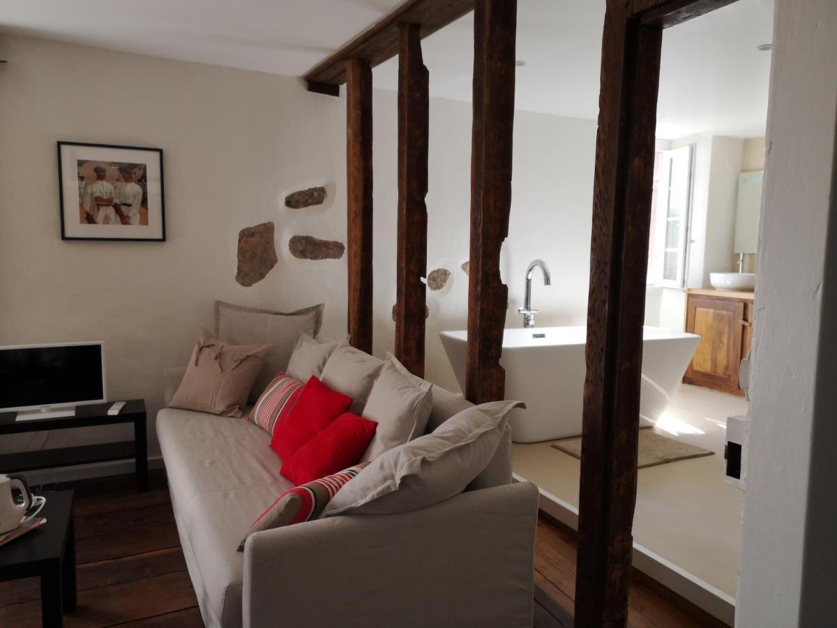 Bed and Breakfast Chalbonia Louhossoa Exteriér fotografie