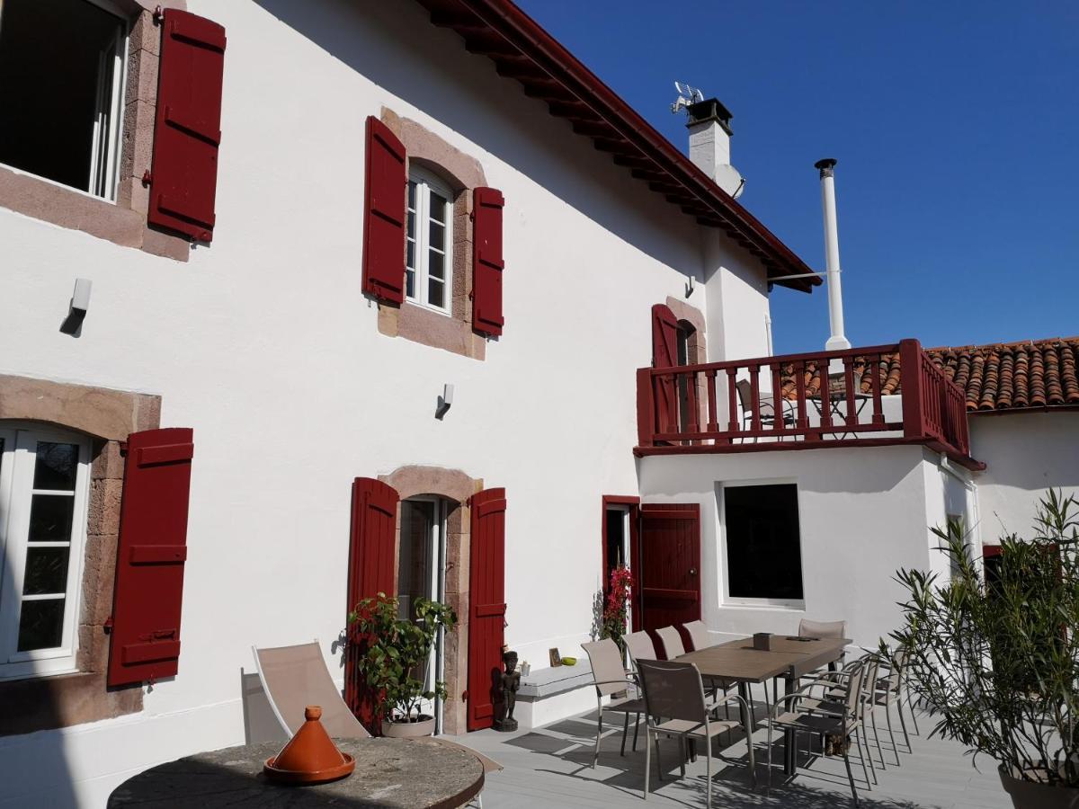 Bed and Breakfast Chalbonia Louhossoa Exteriér fotografie